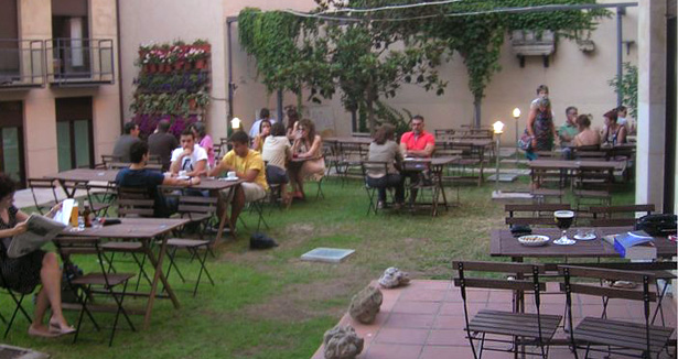 Jardín de la cerveza en Salamanca