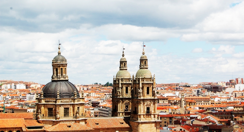 Salamanca promociona su oferta patrimonial y cultural en Santiago de Compostela 