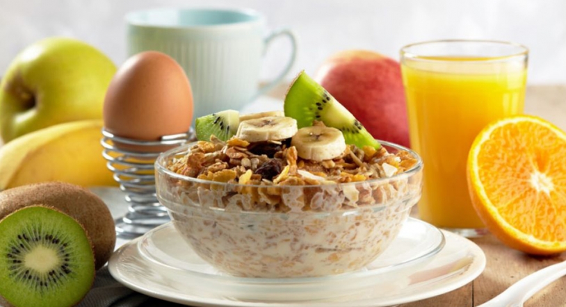 5 Desayunos saludables para personas ocupadas