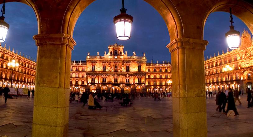 10 cosas que nunca habías escuchado de la Plaza Mayor de Salamanca. ¡Sorprendente!