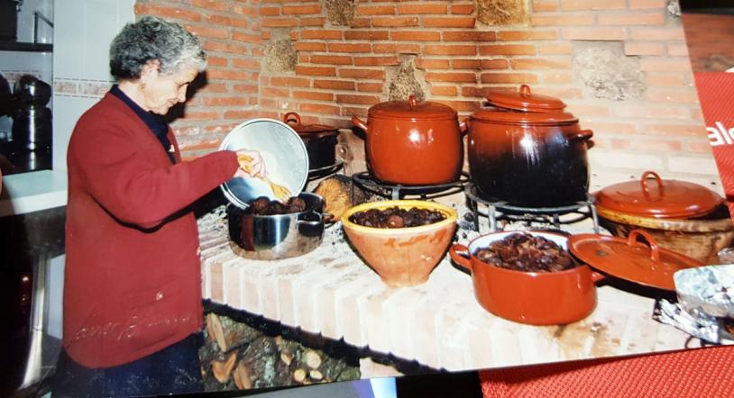 La hostelera, Josefa Sánchez, celebra un siglo de vida