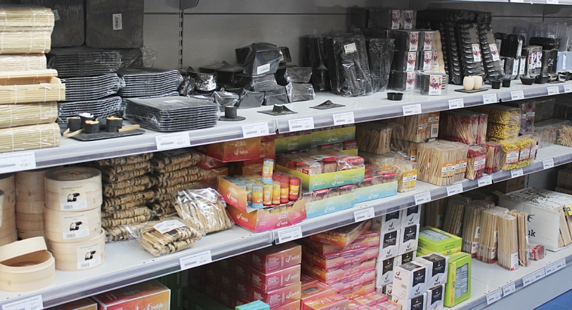 Suministros Lavabar abre un nuevo supermercado cash & carry 