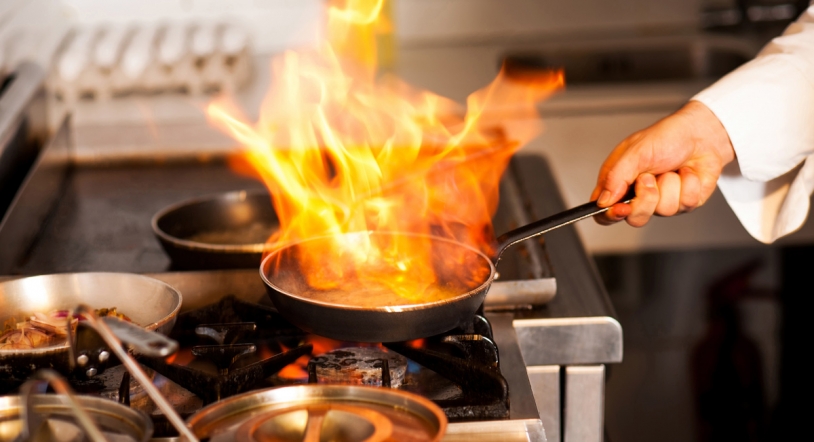 Documento de seguridad para prevenir incendios en cocinas del sector hostelero