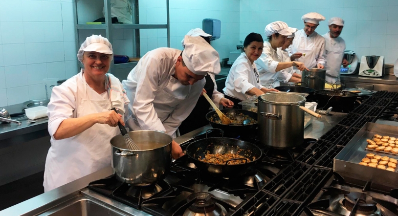 Nuevo curso de Operaciones básicas de cocina en la Escuela de Hostelería de Santa Marta