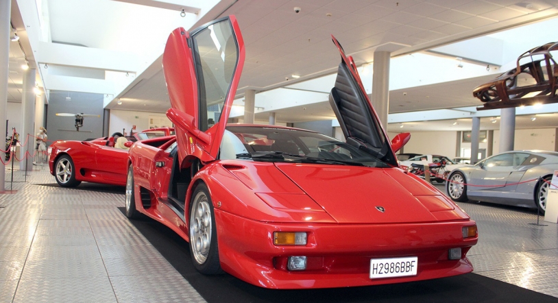 Un Lamborghini Diablo del año 1991, pieza del mes del Museo de Automoción