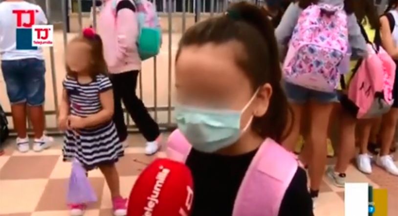 La respuesta viral de una niña sobre la vuelta al cole con mascarilla