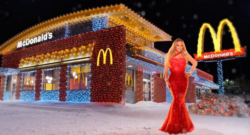 Vídeo | La gran Mariah Carey 'anima' a comer en McDonald's estas Navidades en Estados Unidos