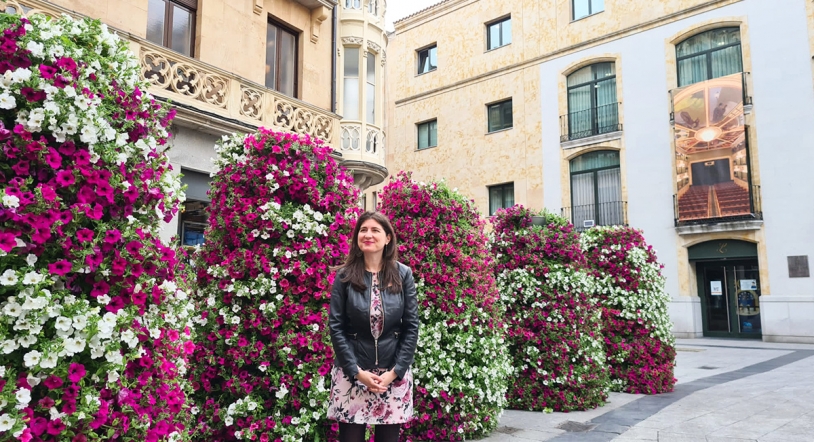 Plantas de flor llenarán de color las calles de Salamanca este verano
