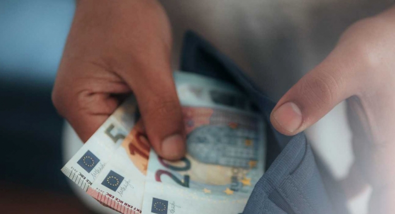 Pagar en efectivo, un derecho cuya prohibición ya supone multas de hasta 10.000 euros