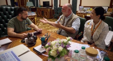 Zelenski agradece al chef José Andrés su ayuda en Ucrania