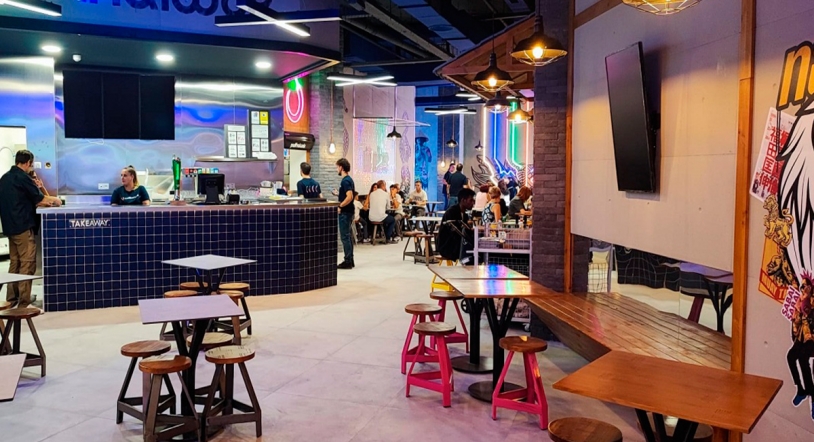 Padthaiwok abre su primer restaurante de Castilla y León en el Centro Comercial El Tormes 
