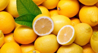 Lo que no sabías sobre el limón: el gran aliado para cuidar tu piel en invierno