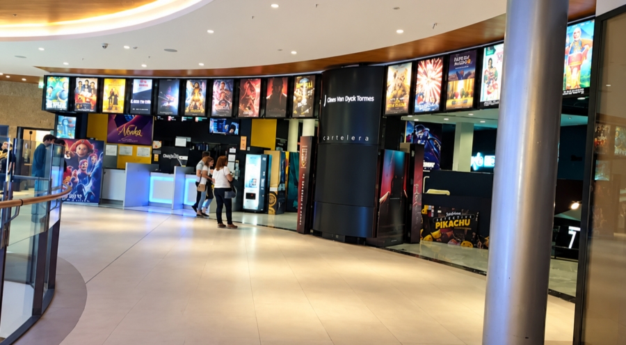 El Cine Van Dyck de El Tormes cierra hoy después de 26 años