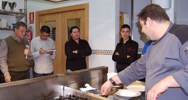 Clausura del curso de cocina molecular