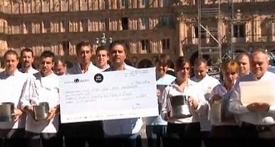 ¡Sucumbimos al Ice Bucket Challenge!