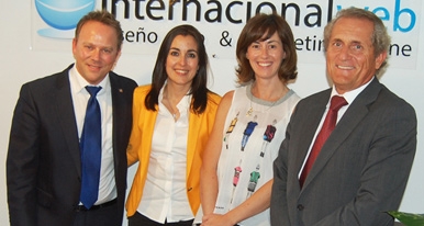 Unidos al servicio de la hostelería