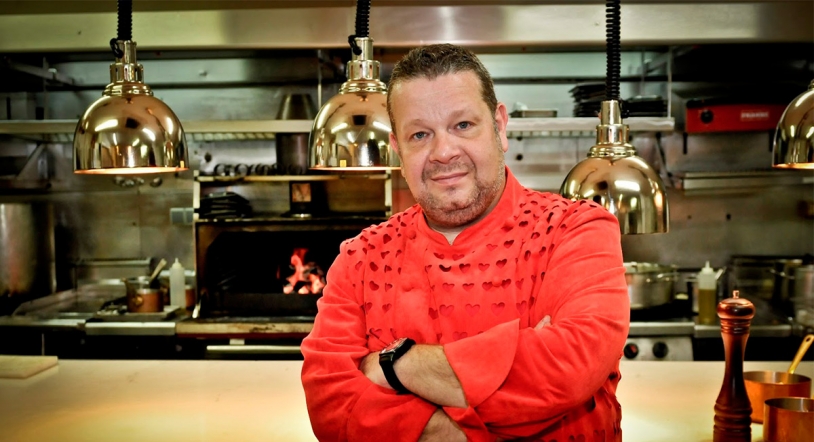 Chicote regresa a la pequeña pantalla con “Pesadilla en la Cocina” 