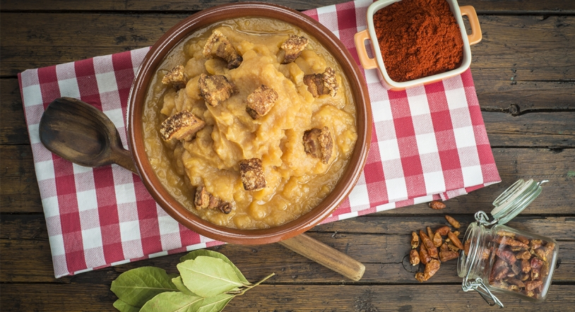 Patatas meneás, del campo castellano a los restaurantes más selectos