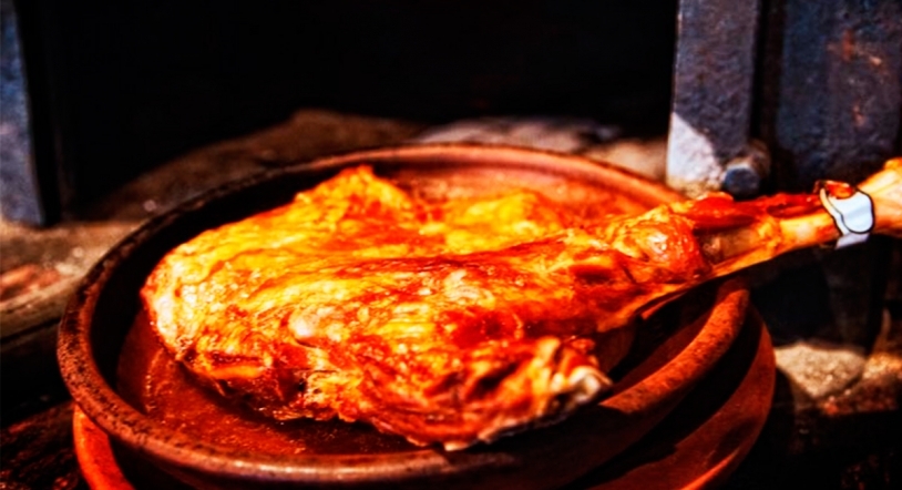 III Jornadas Gastronómicas del Lechazo en La Casa de las Pulgas