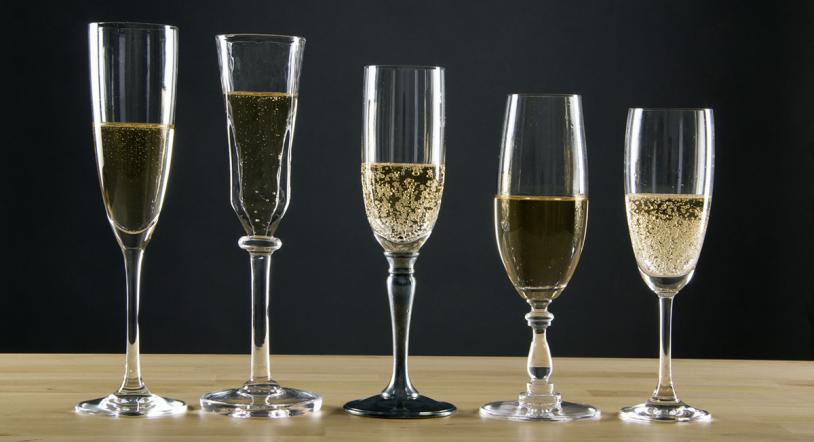 Esta Navidad, ¿brindamos con cava o con champán?