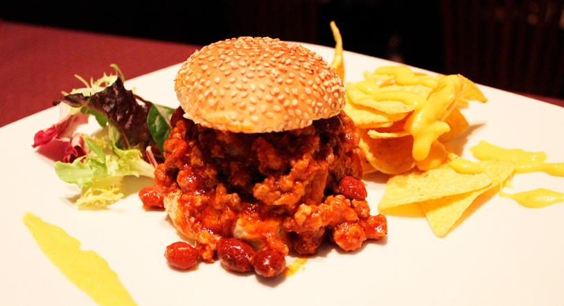 Descubrimos la hamburguesa de El Patio Chico