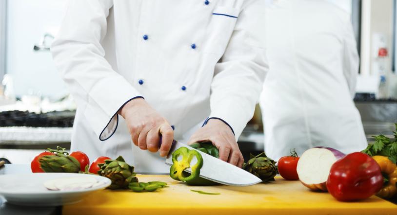 ¿Qué famoso chef español ha recibido el prestigioso premio American Express Icon Award?