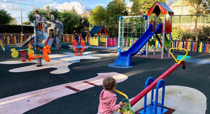Inaugurada la temporada de verano en el Mesón Restaurante Las Villas del Rocío y ValdeLux
