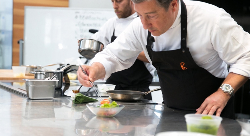 ¿Cuánto cuesta comer en un tres estrellas Michelin?