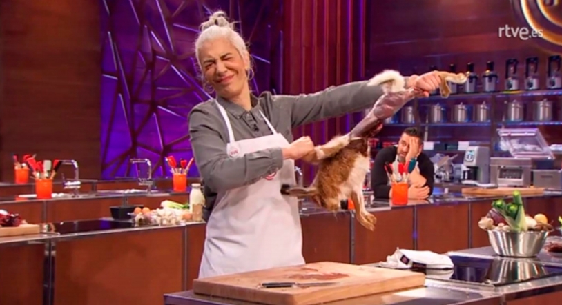 Petición para que MasterChef no muestre cómo se despellejan animales