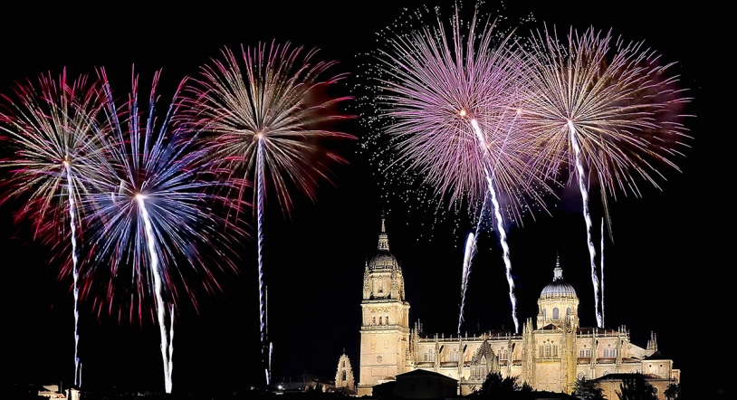 Los fuegos artificiales se repetirán el domingo a las 22 horas