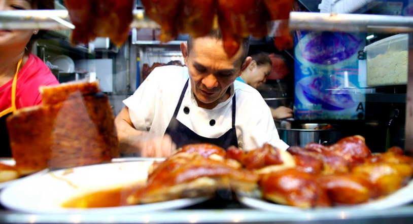 La Guía Michelin otorga por primera vez tres estrellas a dos restaurantes en Singapur