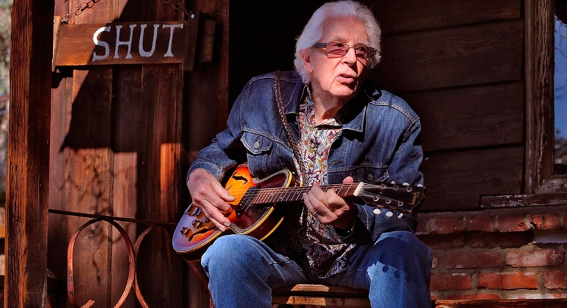 John Mayall, conocido como 'el padre blanco del blues', mañana en el Caem