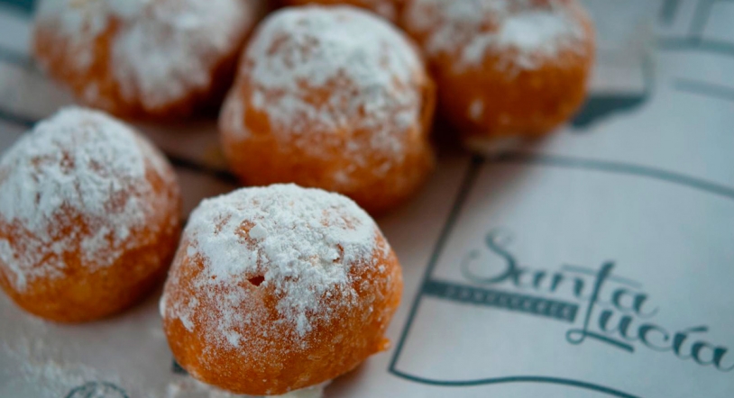 Buñuelos y Huesitos de Santo, ya disponibles en Confitería Santa Lucía