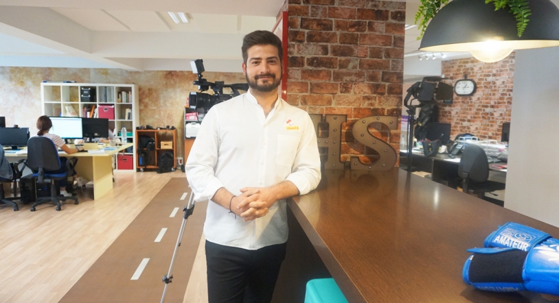 Alberto Bajo, de Clavel Ocho, el accésit 'Empresario Joven del Año' de los Premios de Hostelería