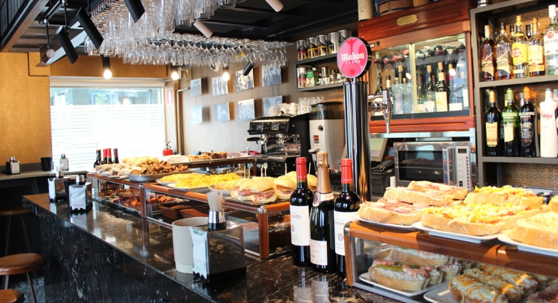 Bar Xirex, otra forma de brindar por la Navidad con familiares y amigos