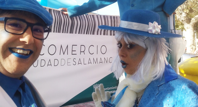 Domingo de animación navideña en las calles comerciales de Salamanca