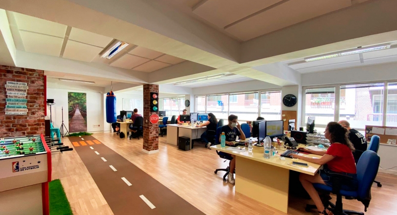 Absotec mejora el confort y bienestar acústico en las oficinas de HosteleríaSalamanca.es
