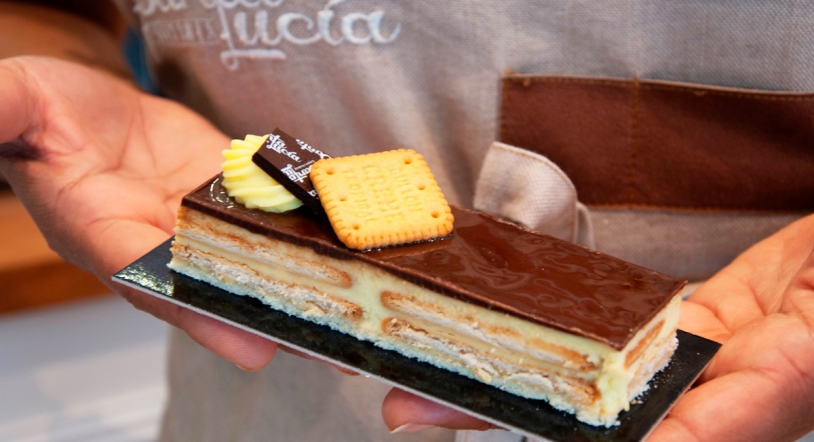Nuevos Pasteles de unidad en Confitería Santa Lucía