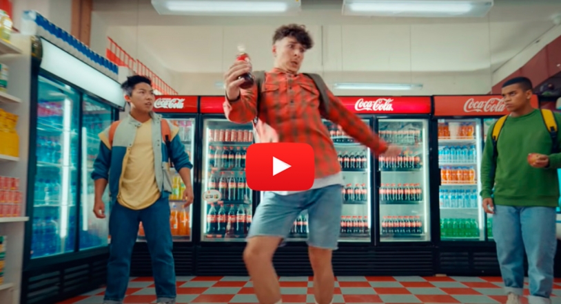 'Destapa esa Coca-Cola', la nueva campaña global con mucho ritmo y pocas palabras
