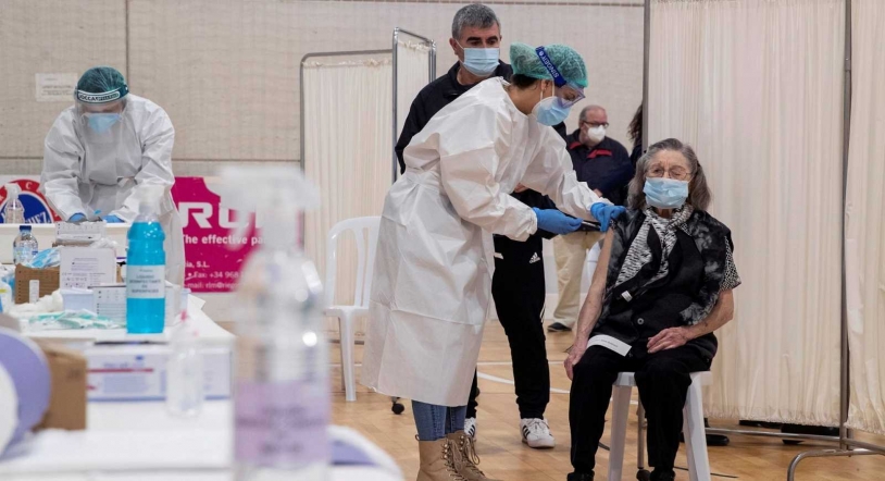 España sale del nivel de riesgo extremo