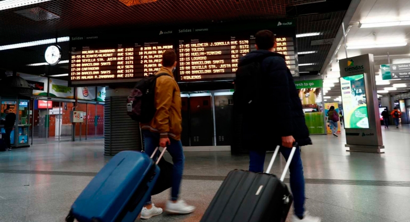 Madrid y Canarias se oponen al cierre perimetral en Semana Santa