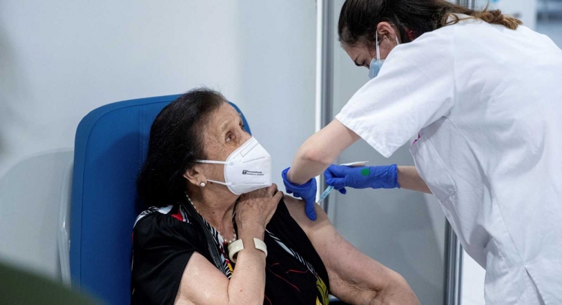 Sanidad notifica 201 muertes y 5.516 contagios, con una subida leve de la incidencia