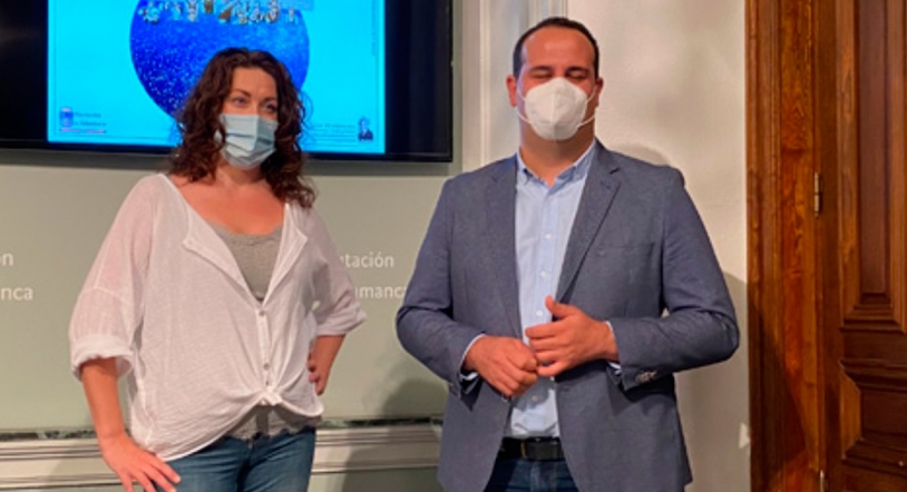 Lanzamiento de una novedosa propuesta cultural de 'Microteatro' dirigida a las Residencias de Mayores