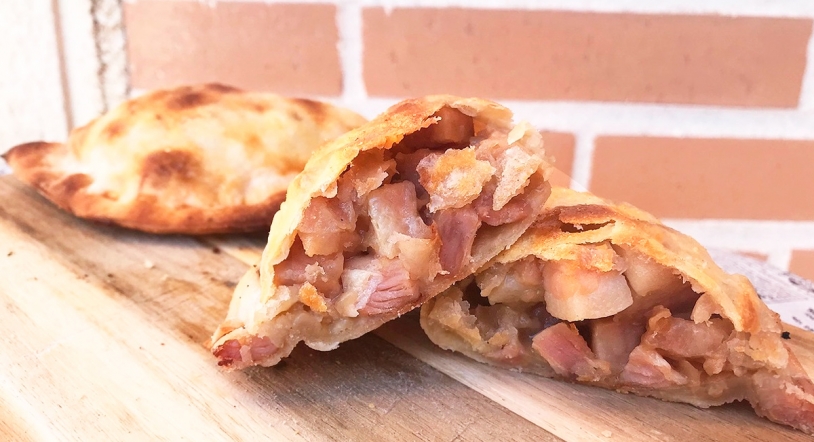 ¡Con la Mano cumple su primer año elaborando auténticas empanadas argentinas!