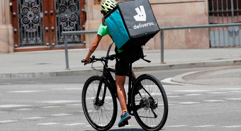 Arrancan los "juegos del hambre" entre plataformas tras el adiós de Deliveroo