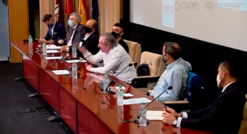 Viral | Pedrerol explota en mitad de una charla a universitarios