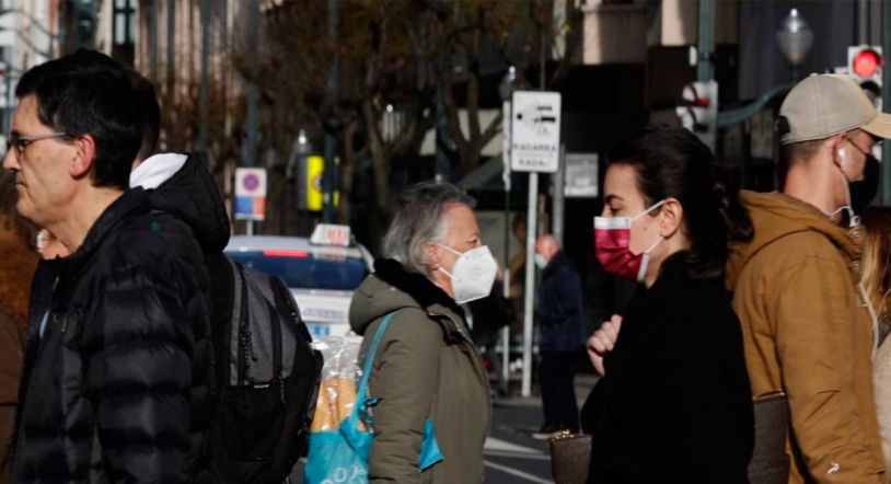 Sánchez anuncia la mascarilla obligatoria en exteriores desde este viernes