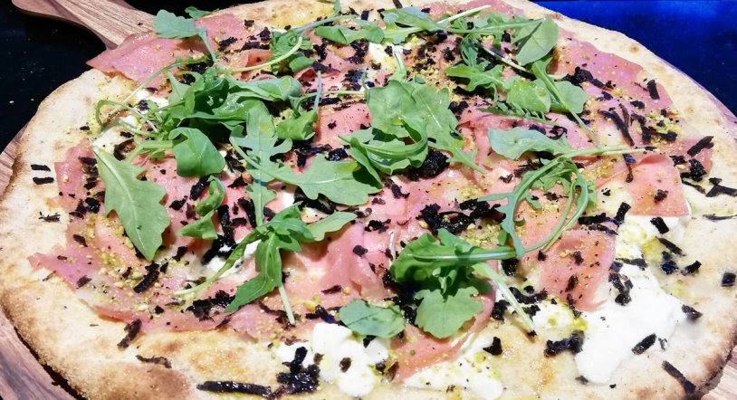 María y el lobo, una apuesta segura para celebrar hoy el Día Mundial de la Pizza