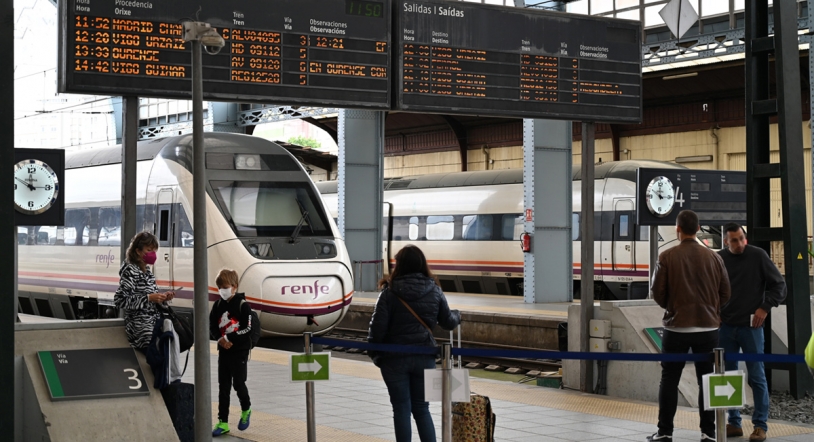 Ya puedes solicitar los abonos gratuitos de Renfe
