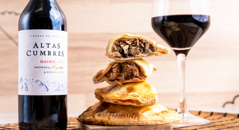 Novedades y ofertas para empezar el año en Con La Mano empanadas argentinas